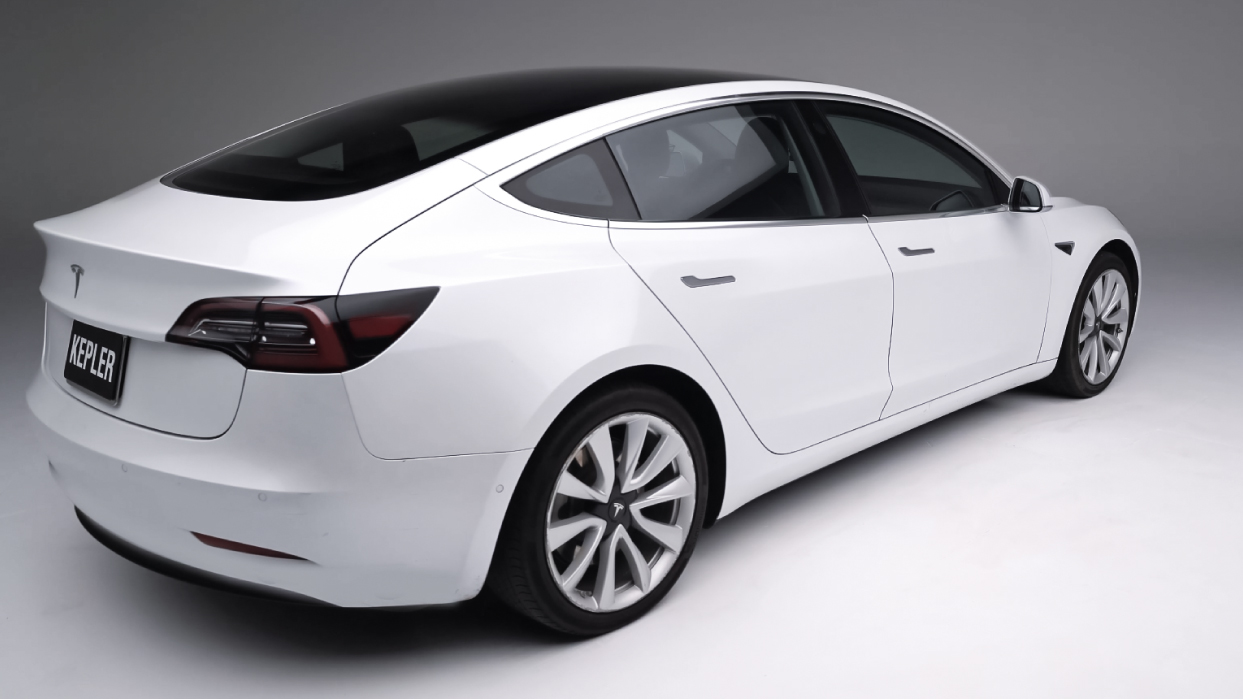Tesla with Stratum 50% window tint